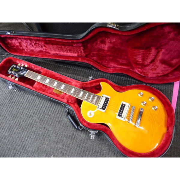 <p>Slash signature Les Paul by Epiphone.&nbsp; Includes hard case.</p><p>Condition: A couple of small dings in the top, otherwise excellent.</p>