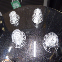 <p>A lovely Les Paul Modern in graphite black finish.</p><p>Mint condition.</p>