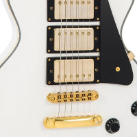 <p>Triple humbucking Les Paul copy in arctic white with gold hardware.</p><p>Was &pound;549</p><p>Special Price: &pound;399</p>