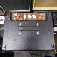 Lovely 10 watt valve guitar amplifier in great condition.