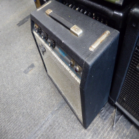 <p>Classic valve amplifier by Fender.</p>